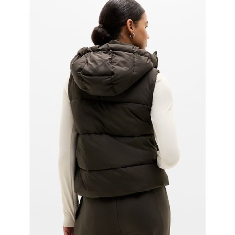 New Athleta M Stratus Puffer Vest Truffle Medium Regular - Picture 7 of 7